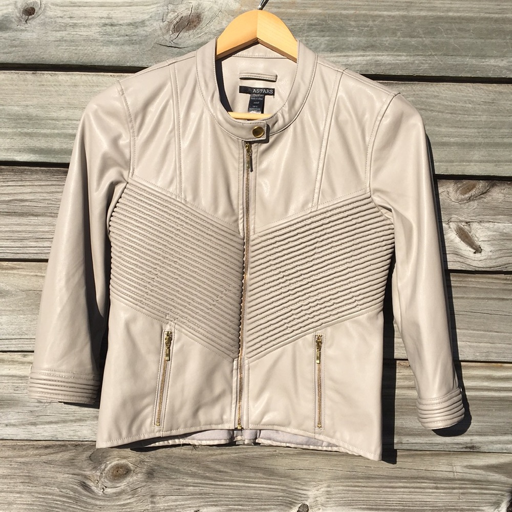 Light grey jacket